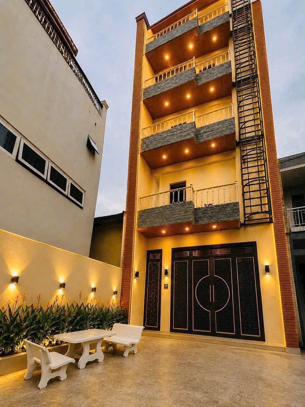 Bán toà nhà 4 tầng 14 căn hộ dịch vụ 8,7 tỷ Biên Hoà
