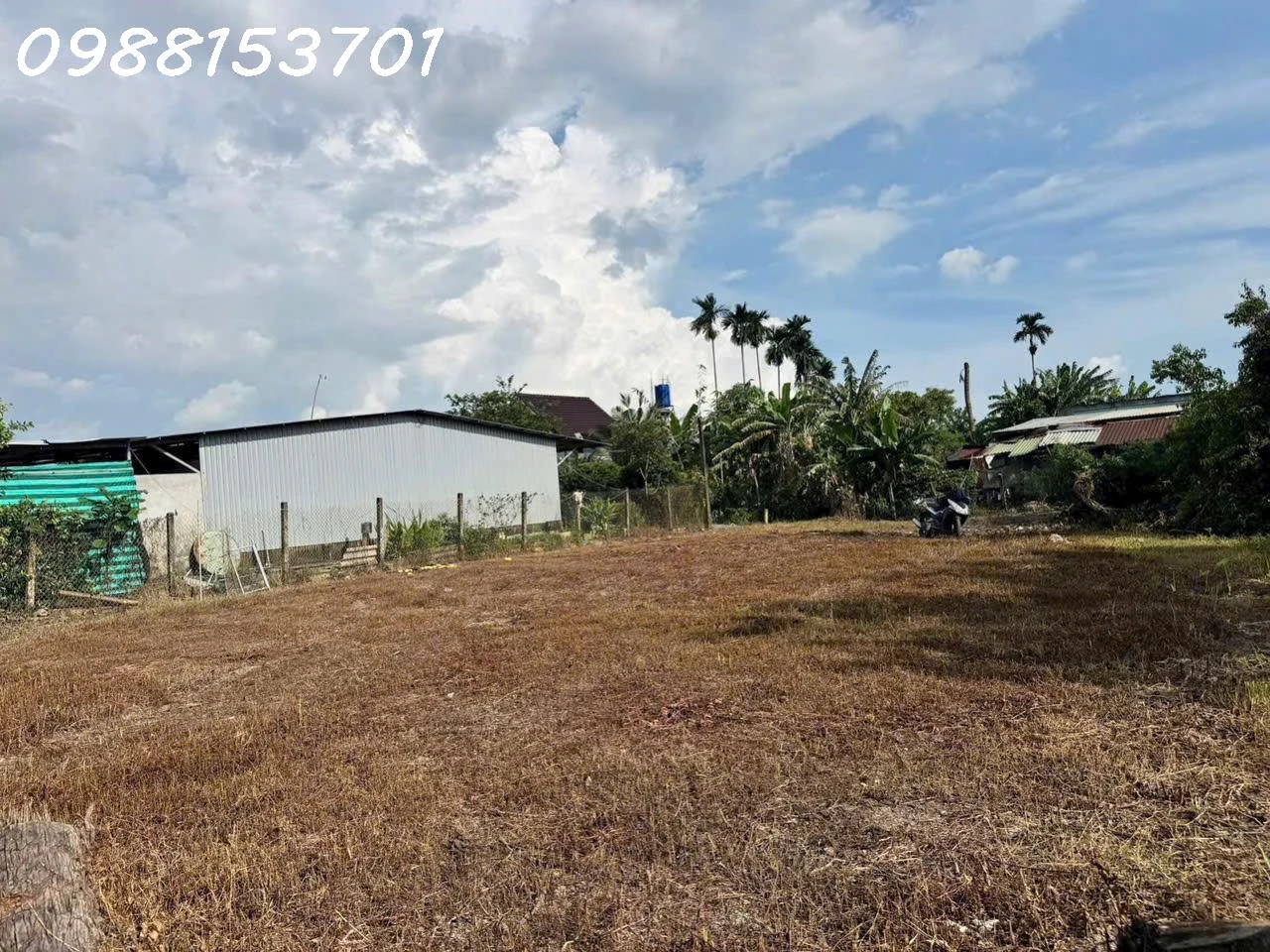Bán đất tại đường Nguyễn Văn Thành, Chánh Phú Hoà, DT 1890m2 có 800m2 thổ cư - Ảnh 1