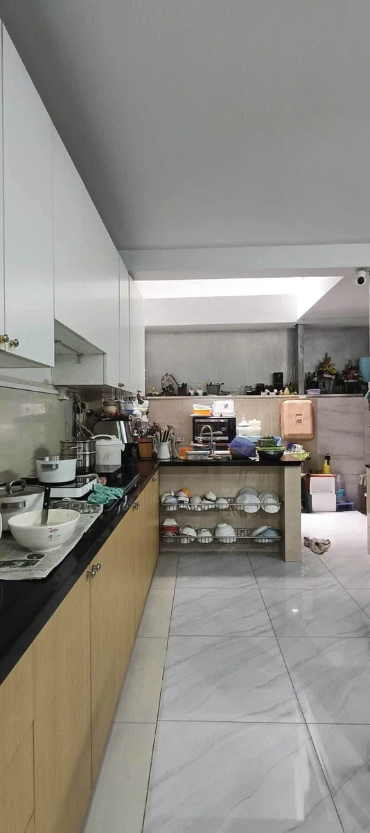 Bán nhà 4 tầng 66m2 hẻm 4m đường Nguyễn Hồng Đào, Tân Bình giá 10,2 tỷ - Ảnh thu nhỏ 2