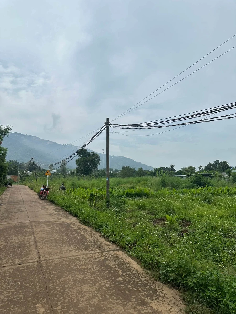 Bán đất thổ cư 5x35m view núi gần Nhà thờ Gia Lào, Xuân Lộc, Đồng Nai giá 550 triệu - Ảnh 1